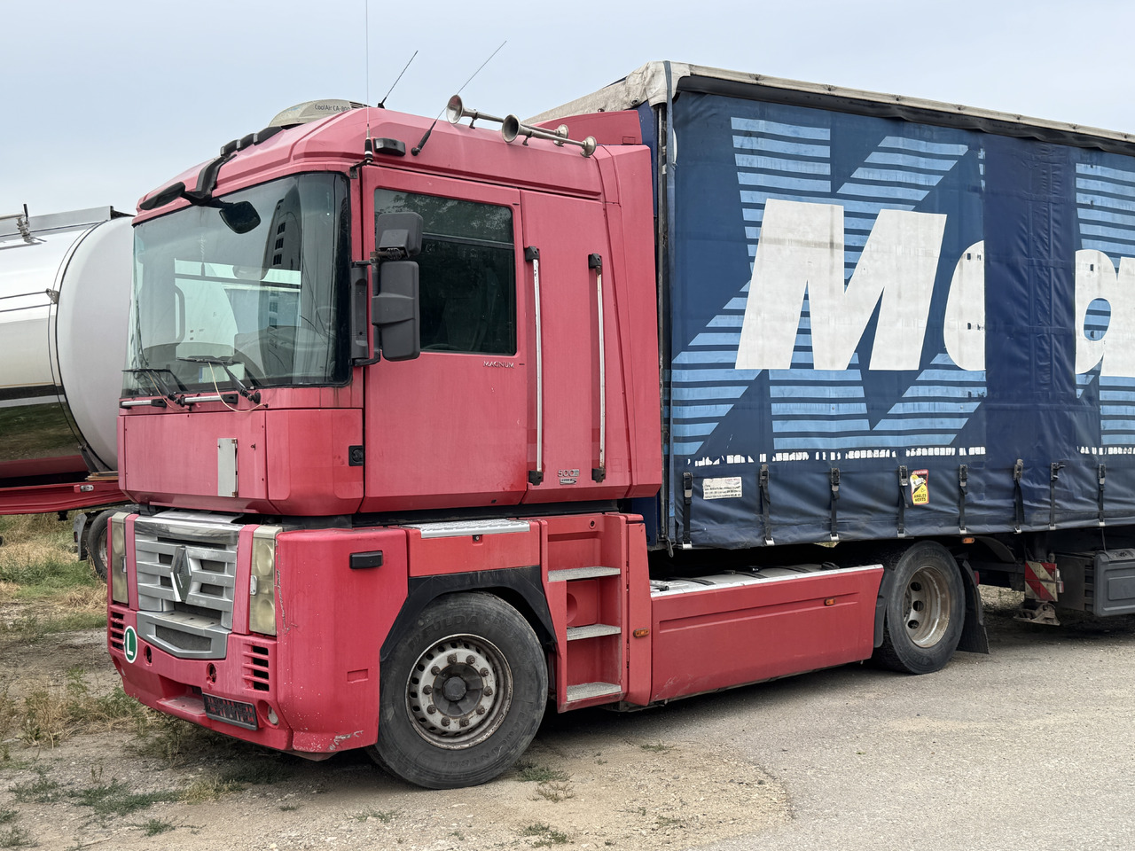 Renault Magnum 500 DXI Euro 5 ( 3 Pieces AVALABILE ) - Тягач: фото 2 Renault Magnum 500 DXI Euro 5 ( 3 Pieces AVALABILE ) - Тягач: фото 2