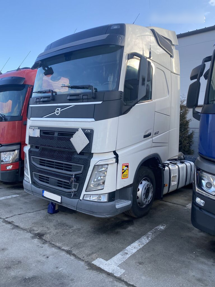 Volvo FH12 EURO 6 2016 460 A Volvo FH12 EURO 6 2016 460 truck - Кабина для Грузовиков: фото 2 Volvo FH12 EURO 6 2016 460 A Volvo FH12 EURO 6 2016 460 truck - Кабина для Грузовиков: фото 2