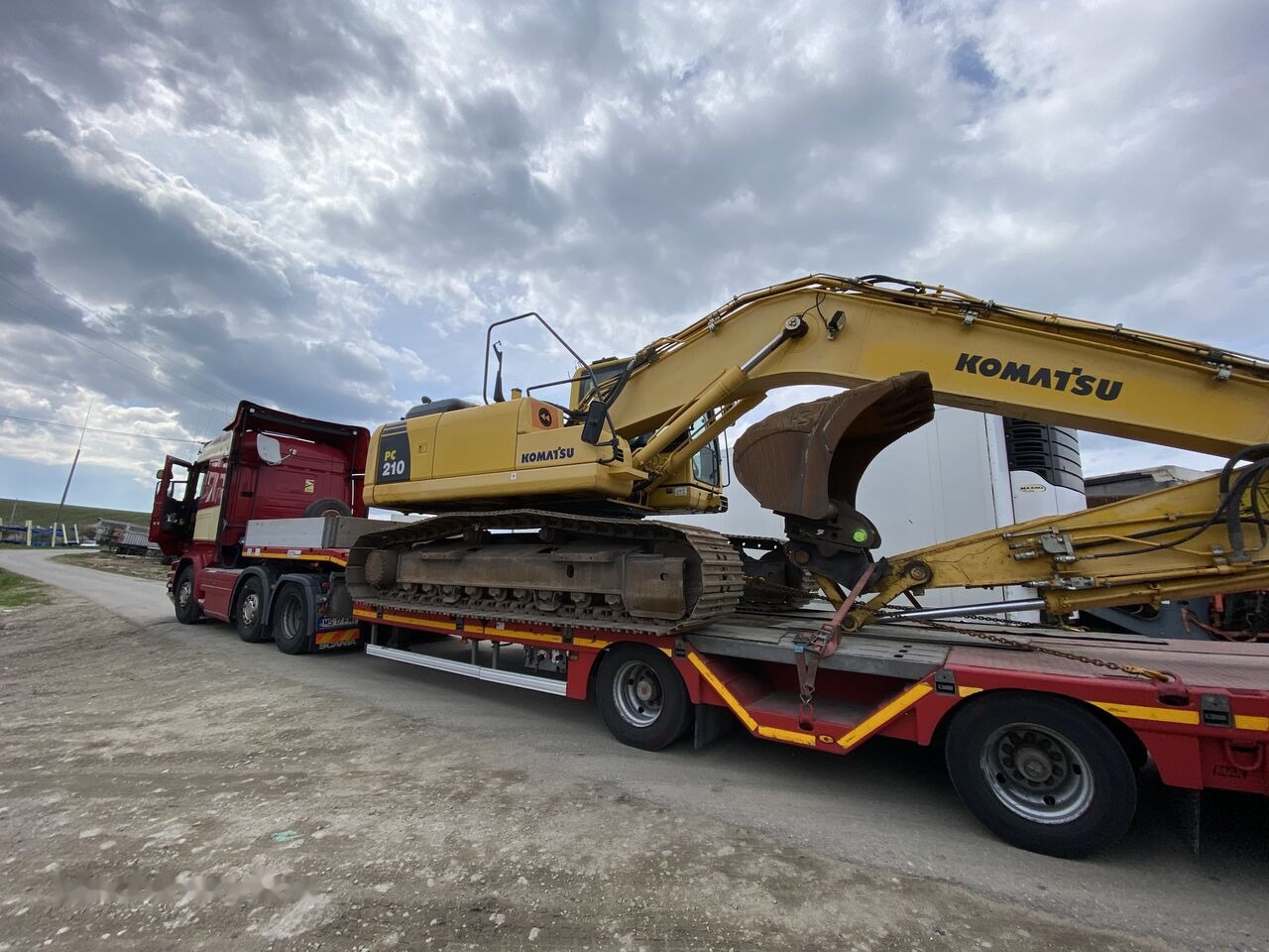 Din dezmembrari pentru KOMATSU PC210 -6 -8 -10 , second hand  Komatsu - Запчасти для Экскаваторов: фото 4 Din dezmembrari pentru KOMATSU PC210 -6 -8 -10 , second hand  Komatsu - Запчасти для Экскаваторов: фото 4