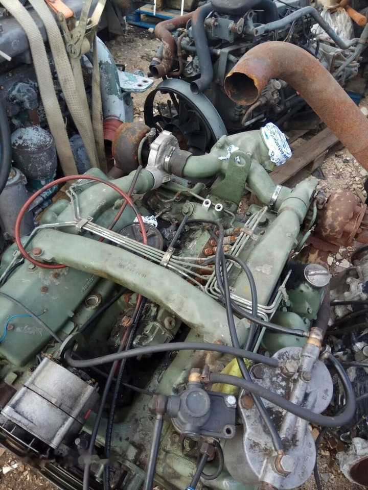 OM 422 V8 BiTurbo   Mercedes-Benz - Двигатель для Грузовиков: фото 3 OM 422 V8 BiTurbo   Mercedes-Benz - Двигатель для Грузовиков: фото 3