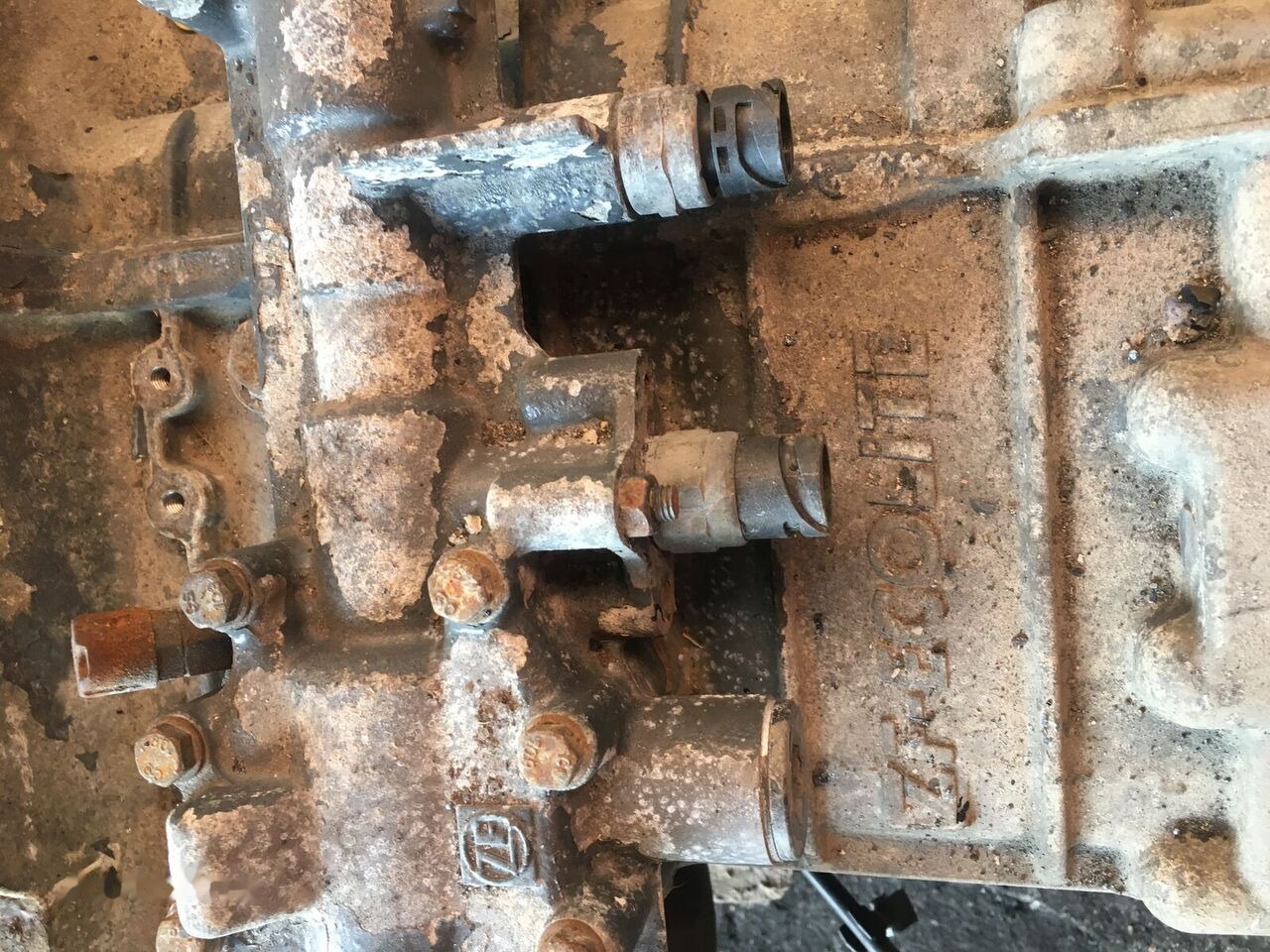 ZF 6s800 1700557 DAF - Коробка передач для Грузовиков: фото 2 ZF 6s800 1700557 DAF - Коробка передач для Грузовиков: фото 2