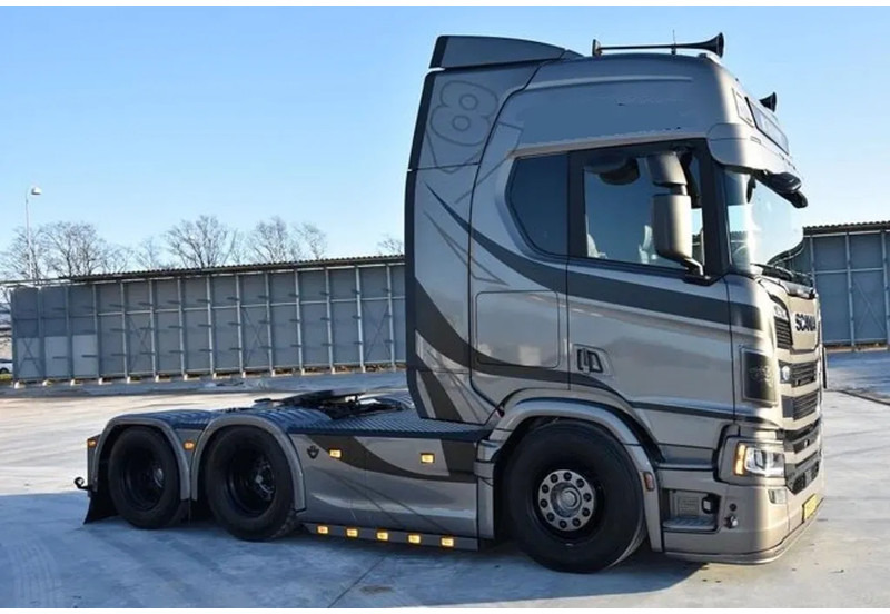 Scania R660 V8 NGS Show Truck . Speciel Interior. Air / Air suspension. Hydr. system - Тягач: фото 3 Scania R660 V8 NGS Show Truck . Speciel Interior. Air / Air suspension. Hydr. system - Тягач: фото 3