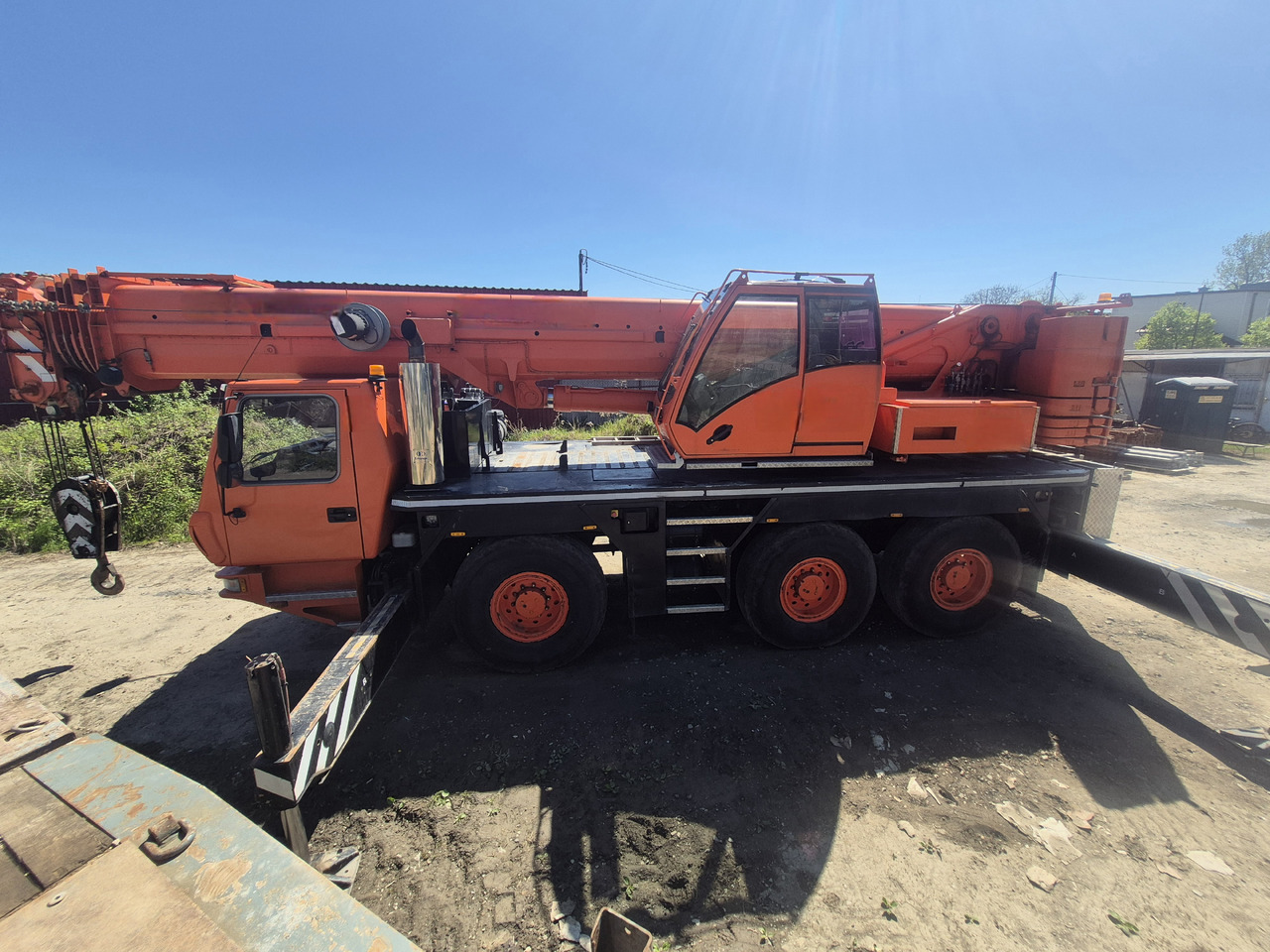 GROVE GMK3055 - Мобильный кран: фото 4 GROVE GMK3055 - Мобильный кран: фото 4