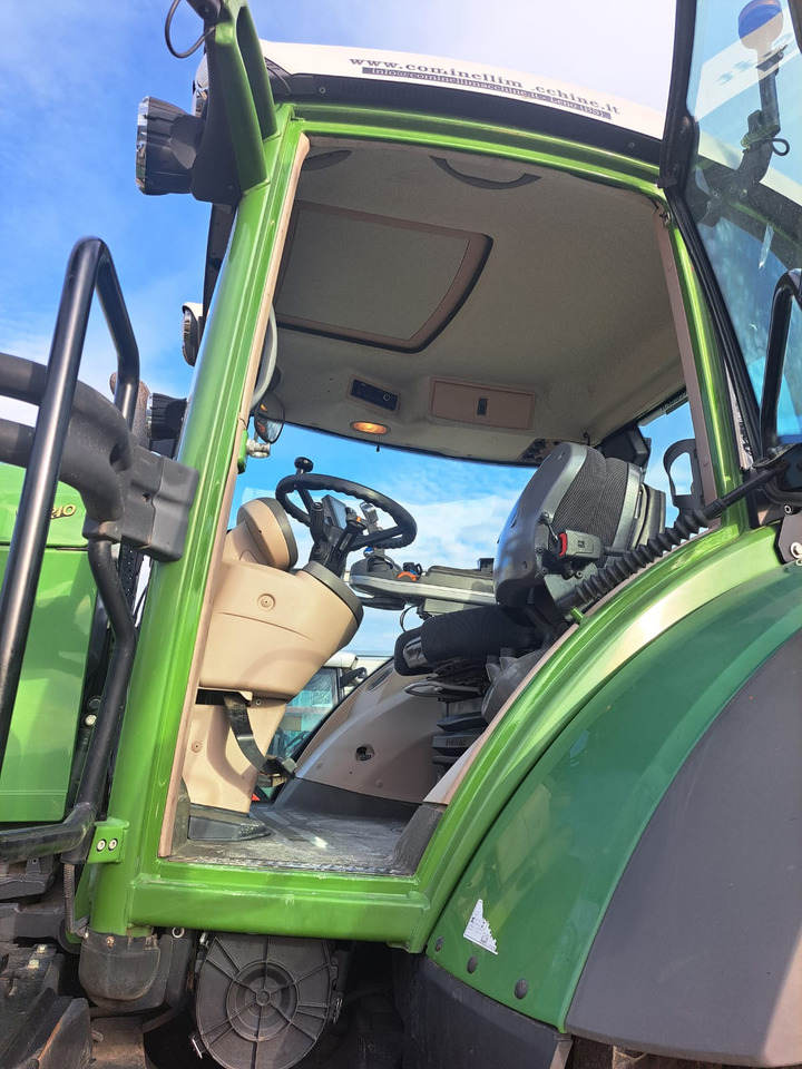 FENDT 828 - Трактор: фото 4 FENDT 828 - Трактор: фото 4