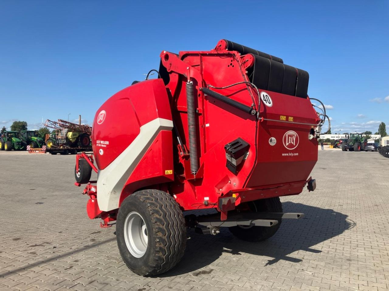 Lely RP 180V - Пресс-подборщик рулонный: фото 2 Lely RP 180V - Пресс-подборщик рулонный: фото 2