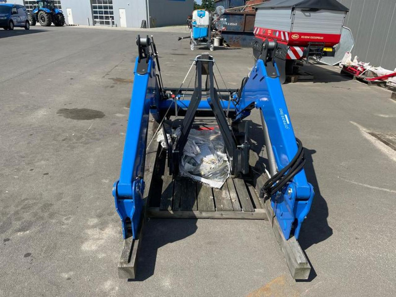 Stoll FRONTLADERSCHWINGE FZ41-29.1 - Фронтальный погрузчик для трактора: фото 2 Stoll FRONTLADERSCHWINGE FZ41-29.1 - Фронтальный погрузчик для трактора: фото 2