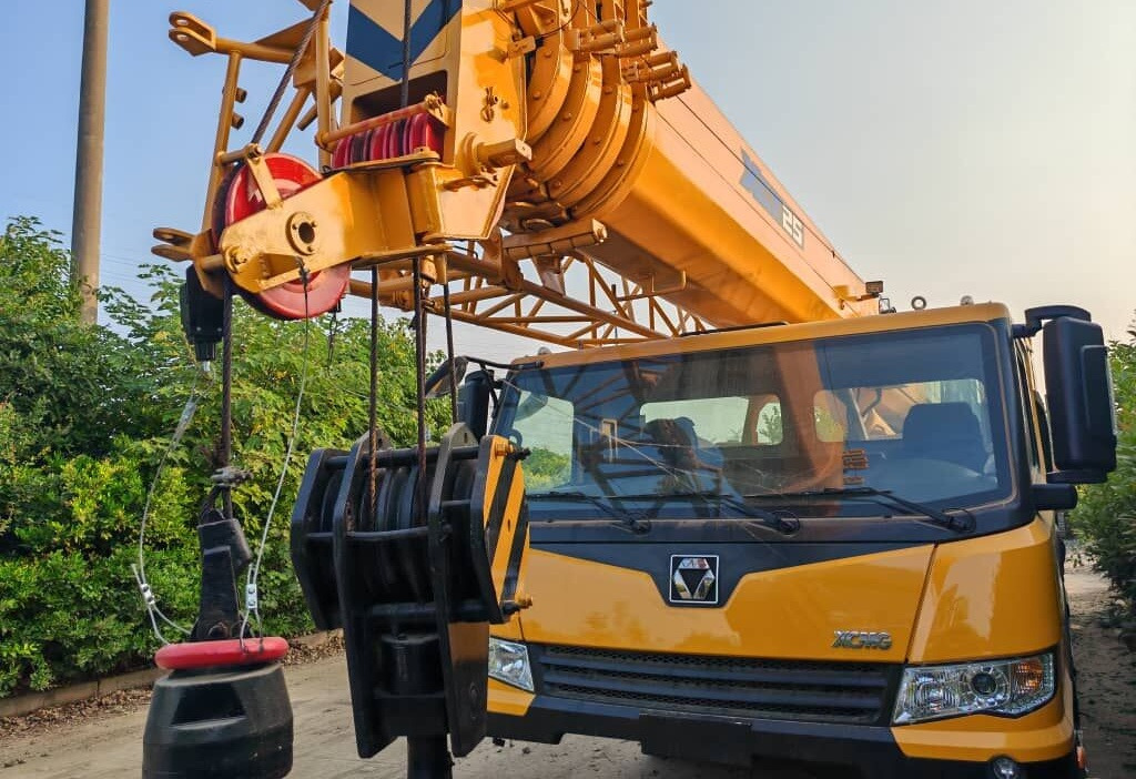 XCMG - Мобильный кран: фото 3 XCMG - Мобильный кран: фото 3