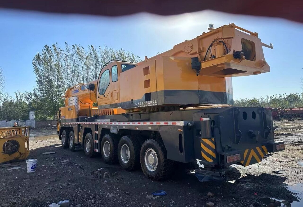 XCMG - Мобильный кран: фото 3 XCMG - Мобильный кран: фото 3