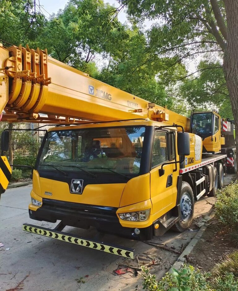XCMG QY25K5 - Мобильный кран: фото 1 XCMG QY25K5 - Мобильный кран: фото 1