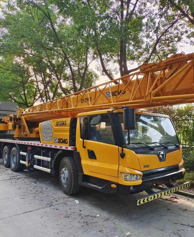 XCMG QY25K5 - Мобильный кран: фото 3 XCMG QY25K5 - Мобильный кран: фото 3
