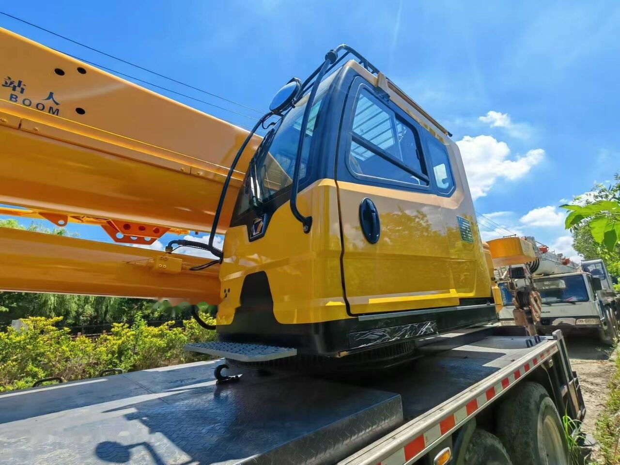 XCMG XCT50 XCT30 XCT35 QY50KC QY50K 50T 50ton 50 35 60 - Мобильный кран: фото 4 XCMG XCT50 XCT30 XCT35 QY50KC QY50K 50T 50ton 50 35 60 - Мобильный кран: фото 4