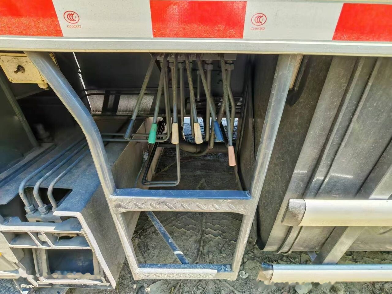 XCMG XCT50 XCT30 XCT35 QY50KC QY50K 50T 50ton 50 35 60 - Мобильный кран: фото 5 XCMG XCT50 XCT30 XCT35 QY50KC QY50K 50T 50ton 50 35 60 - Мобильный кран: фото 5