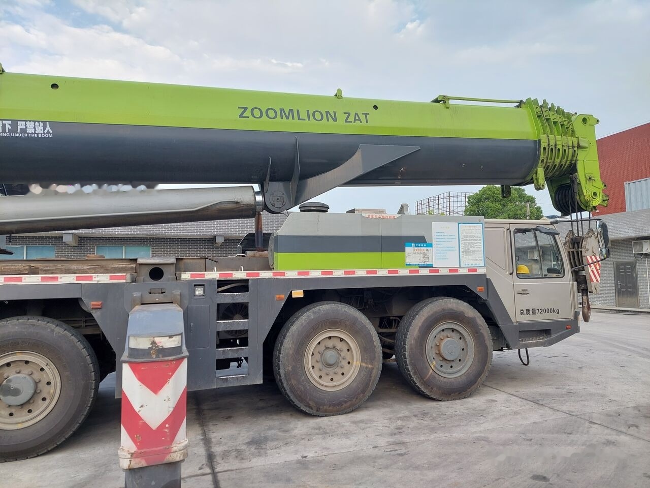 Zoomlion ZAT2600V 260T 260ton 220t 220ton - Мобильный кран: фото 5 Zoomlion ZAT2600V 260T 260ton 220t 220ton - Мобильный кран: фото 5