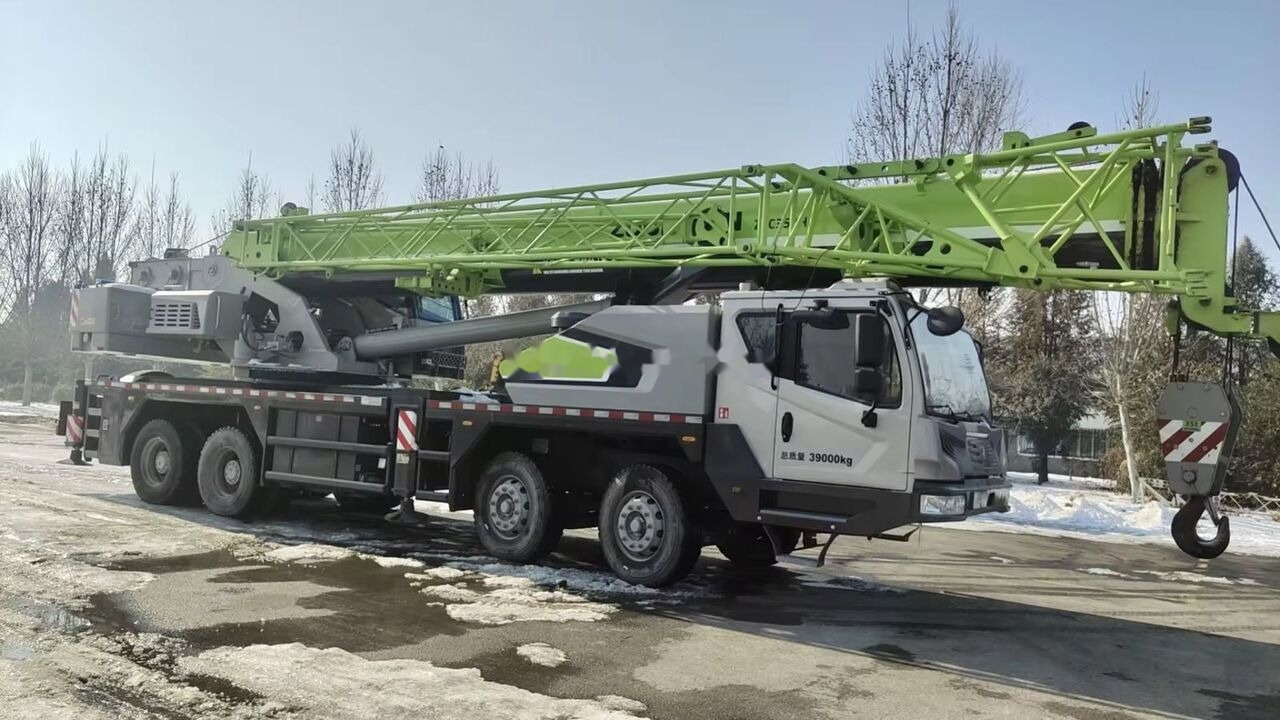 Zoomlion zoomlion ZTC350 ZTC500V ZTC700V ZTC900V 35 50 70 90 used truck c - Мобильный кран: фото 2 Zoomlion zoomlion ZTC350 ZTC500V ZTC700V ZTC900V 35 50 70 90 used truck c - Мобильный кран: фото 2