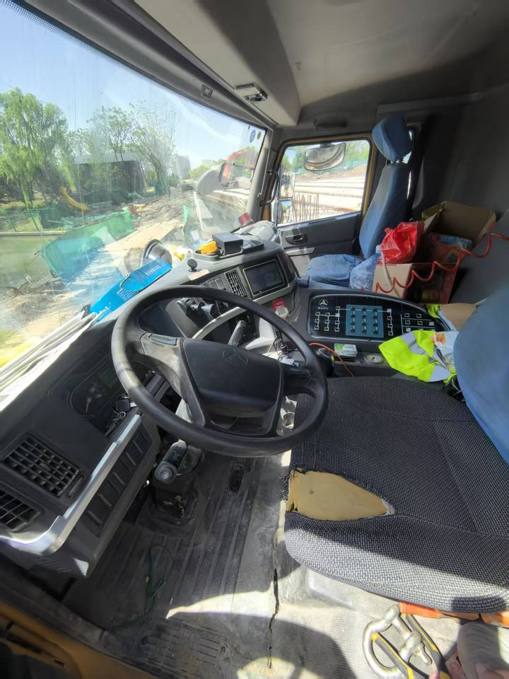 Sany xcmg zoomlion stc sac QY - Мобильный кран: фото 5 Sany xcmg zoomlion stc sac QY - Мобильный кран: фото 5