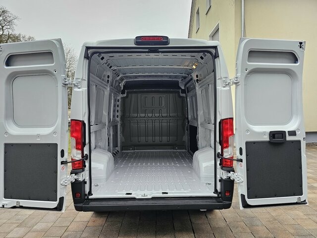 Новый Цельнометаллический фургон FIAT Ducato 35 140 L2H2 Klima Temp 260° Kamera PDC...: фото 26