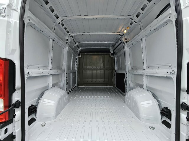 Новый Цельнометаллический фургон FIAT Ducato 35 140 L2H2 Klima Temp 260° Kamera PDC...: фото 30