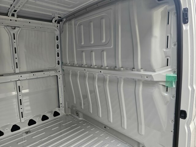 Новый Цельнометаллический фургон FIAT Ducato 35 140 Serie10-9.2 Modell 25 L2H1 sofort: фото 29