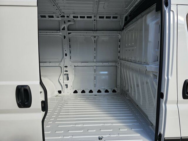 Новый Цельнометаллический фургон FIAT Ducato 35 MAXI 180 Serie10-9.2 Modell 2025 L2H2: фото 24