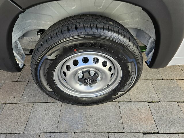 Новый Цельнометаллический фургон FIAT Ducato 35 MAXI L4H2 140 15m³ Serie10 9.2 Safety: фото 18