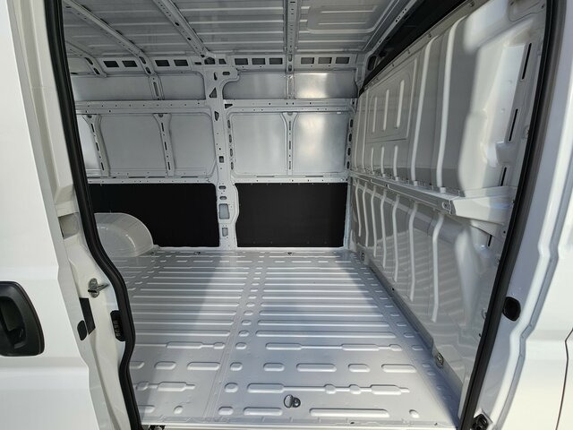 Новый Цельнометаллический фургон FIAT Ducato 35 MAXI L4H2 140 15m³ Serie10 9.2 Safety: фото 27