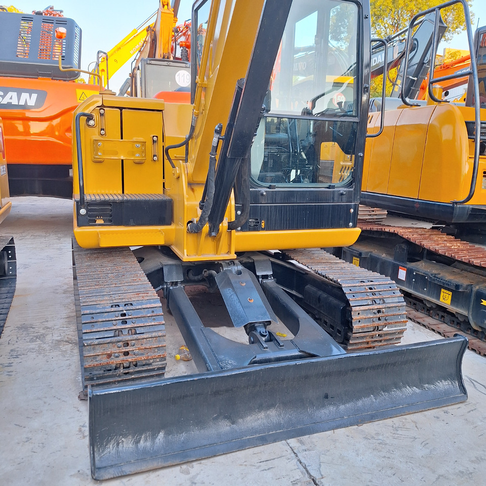CAT 305.5E2 Excavator - Гусеничный экскаватор: фото 5 CAT 305.5E2 Excavator - Гусеничный экскаватор: фото 5