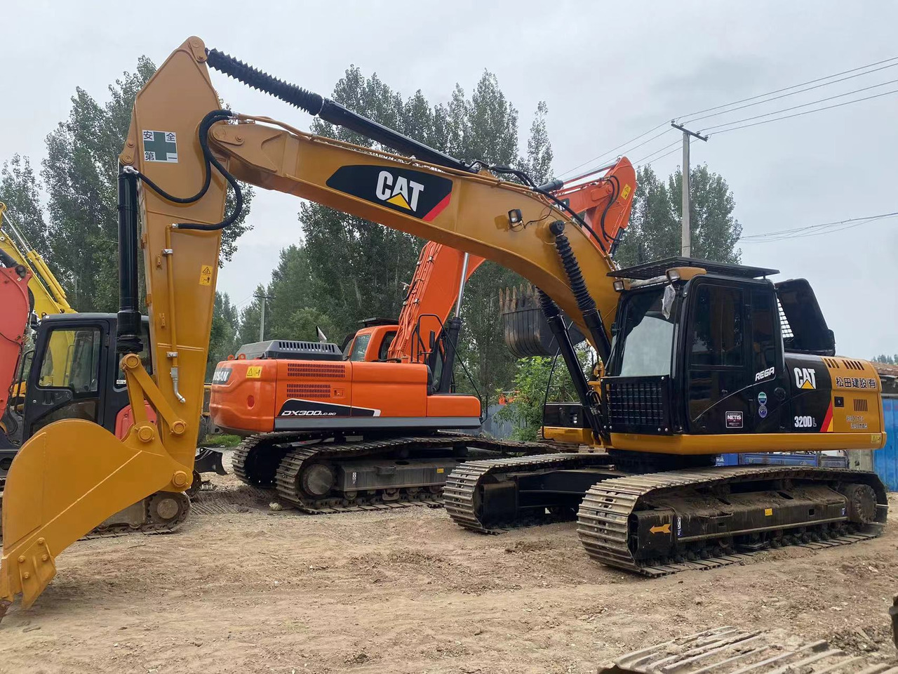 CAT 320DL Excavator - Гусеничный экскаватор: фото 3 CAT 320DL Excavator - Гусеничный экскаватор: фото 3