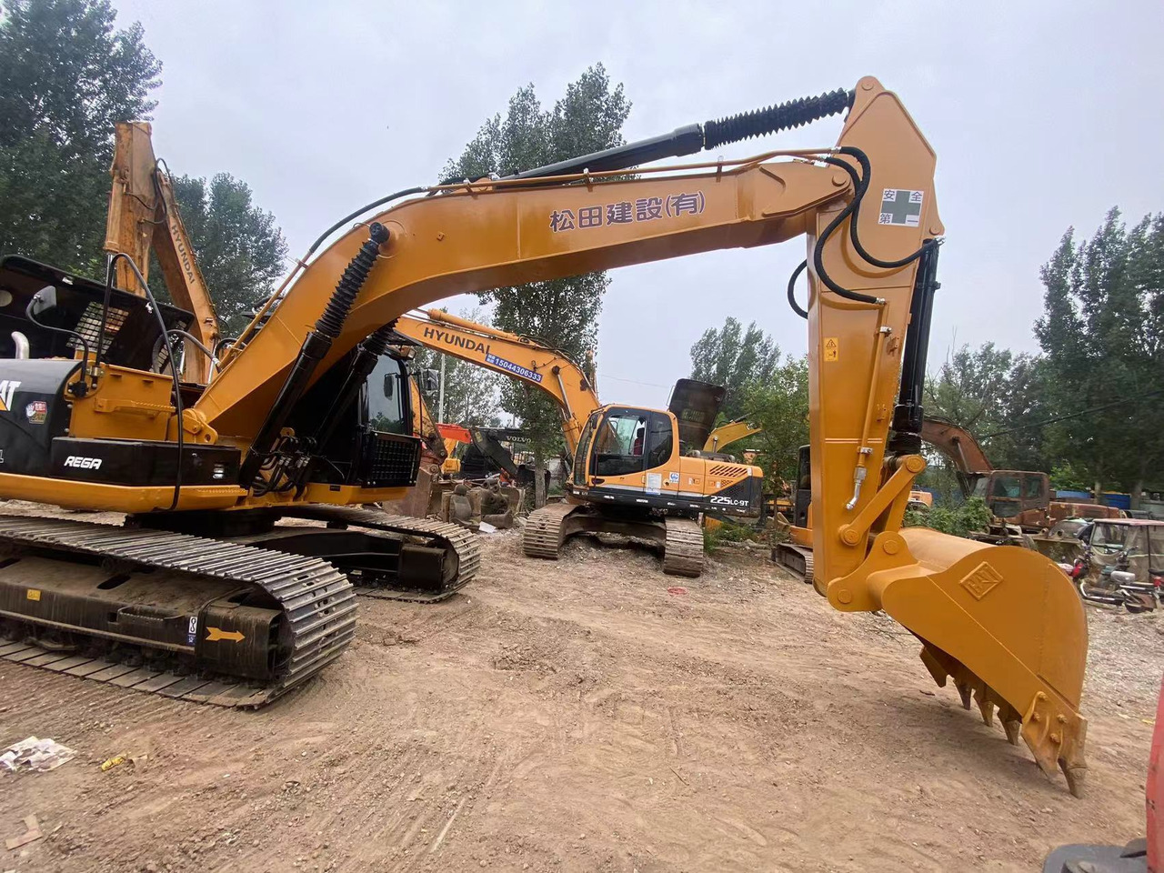 CAT 320DL Excavator - Гусеничный экскаватор: фото 2 CAT 320DL Excavator - Гусеничный экскаватор: фото 2