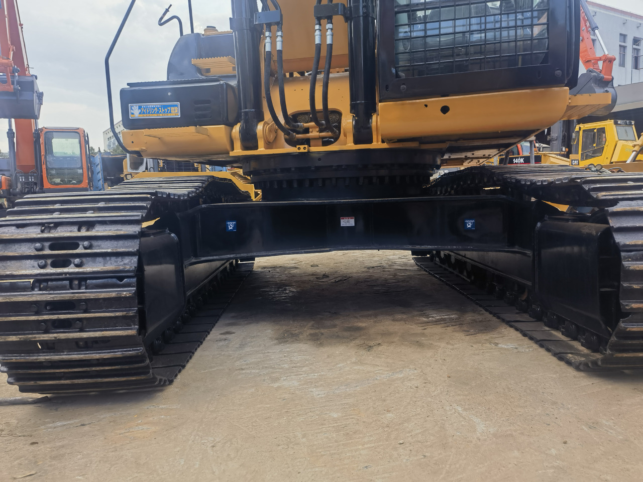 Гусеничный экскаватор CAT 330DL excavator: фото 6