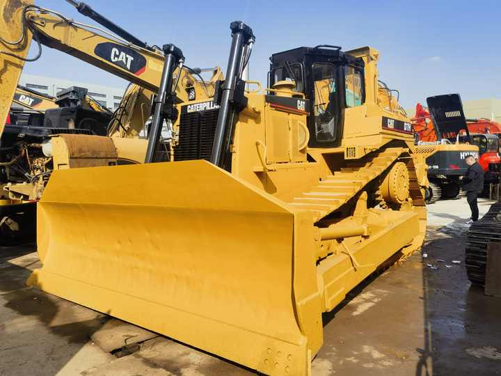 Cheap Price Used CAT Bulldozer machine Japan Caterpillar D7H D7R bulldozer dozer for sale - Бульдозер: фото 5 Cheap Price Used CAT Bulldozer machine Japan Caterpillar D7H D7R bulldozer dozer for sale - Бульдозер: фото 5
