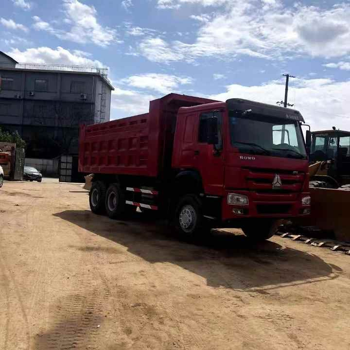 Good Condition 30 Ton 20 Ton Dump Truck 10 Wheeler Sinotruk Howo Used Dumper Truck Tipper 6x4 - Самосвал: фото 2 Good Condition 30 Ton 20 Ton Dump Truck 10 Wheeler Sinotruk Howo Used Dumper Truck Tipper 6x4 - Самосвал: фото 2