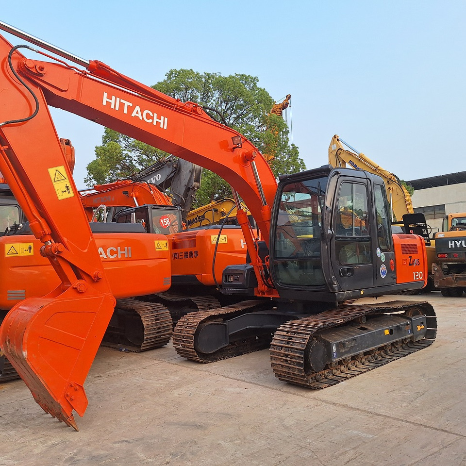 Hitachi ZX120 Excavator - Гусеничный экскаватор: фото 3 Hitachi ZX120 Excavator - Гусеничный экскаватор: фото 3