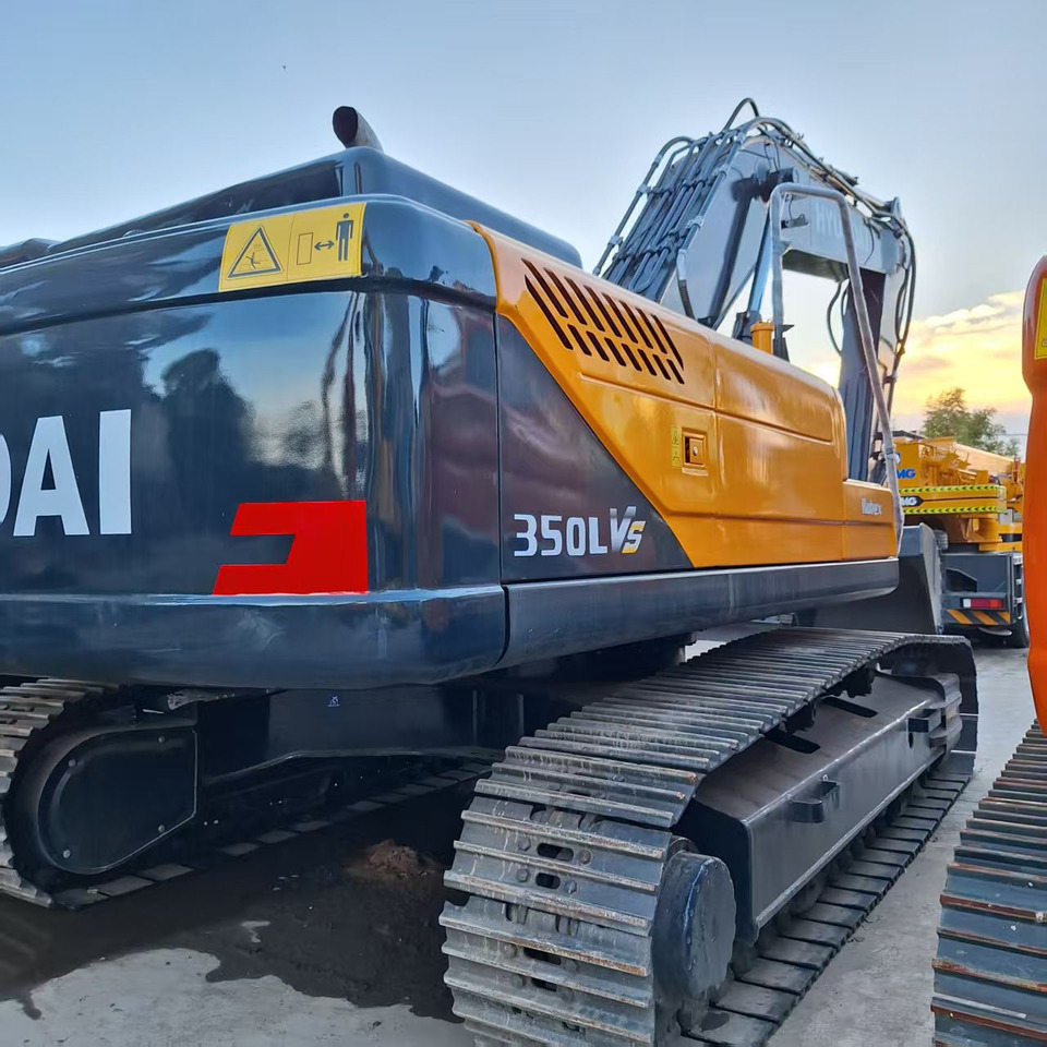 Hyundai 350LVS excavator - Колёсный экскаватор: фото 4 Hyundai 350LVS excavator - Колёсный экскаватор: фото 4