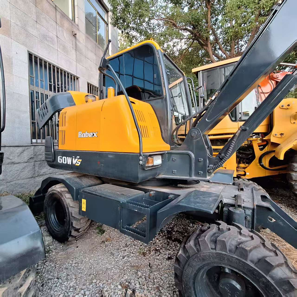 Hyundai 60wvs excavator - Колёсный экскаватор: фото 3 Hyundai 60wvs excavator - Колёсный экскаватор: фото 3