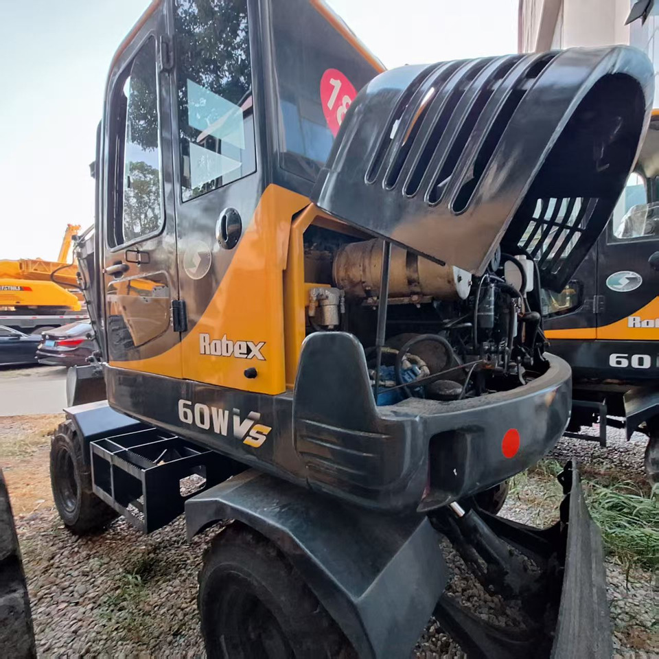 Hyundai 60wvs excavator - Колёсный экскаватор: фото 2 Hyundai 60wvs excavator - Колёсный экскаватор: фото 2