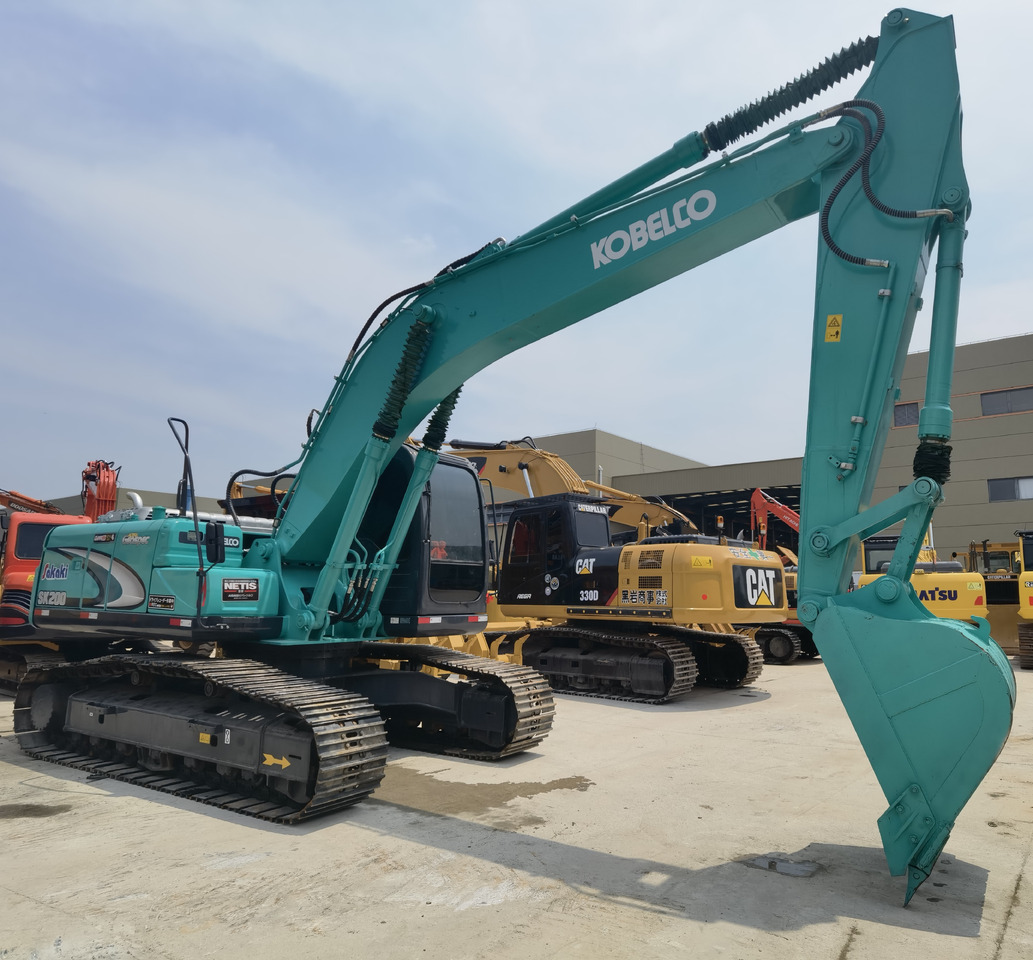 Kobelco SK200-8 Excavator - Гусеничный экскаватор: фото 3 Kobelco SK200-8 Excavator - Гусеничный экскаватор: фото 3