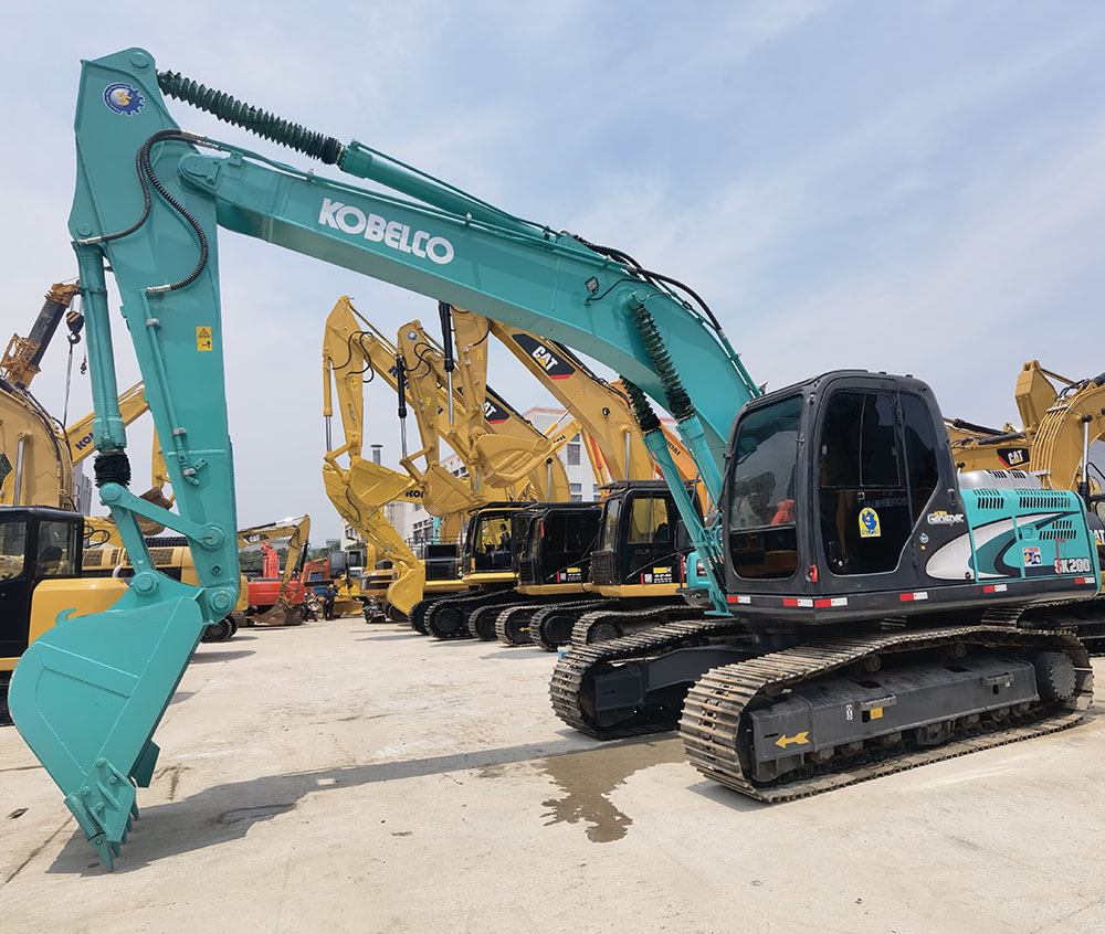 Kobelco SK200-8 Excavator - Гусеничный экскаватор: фото 2 Kobelco SK200-8 Excavator - Гусеничный экскаватор: фото 2