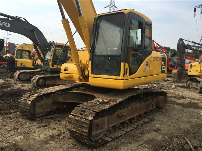 Komatsu PC200-7 excavator - Гусеничный экскаватор: фото 4 Komatsu PC200-7 excavator - Гусеничный экскаватор: фото 4