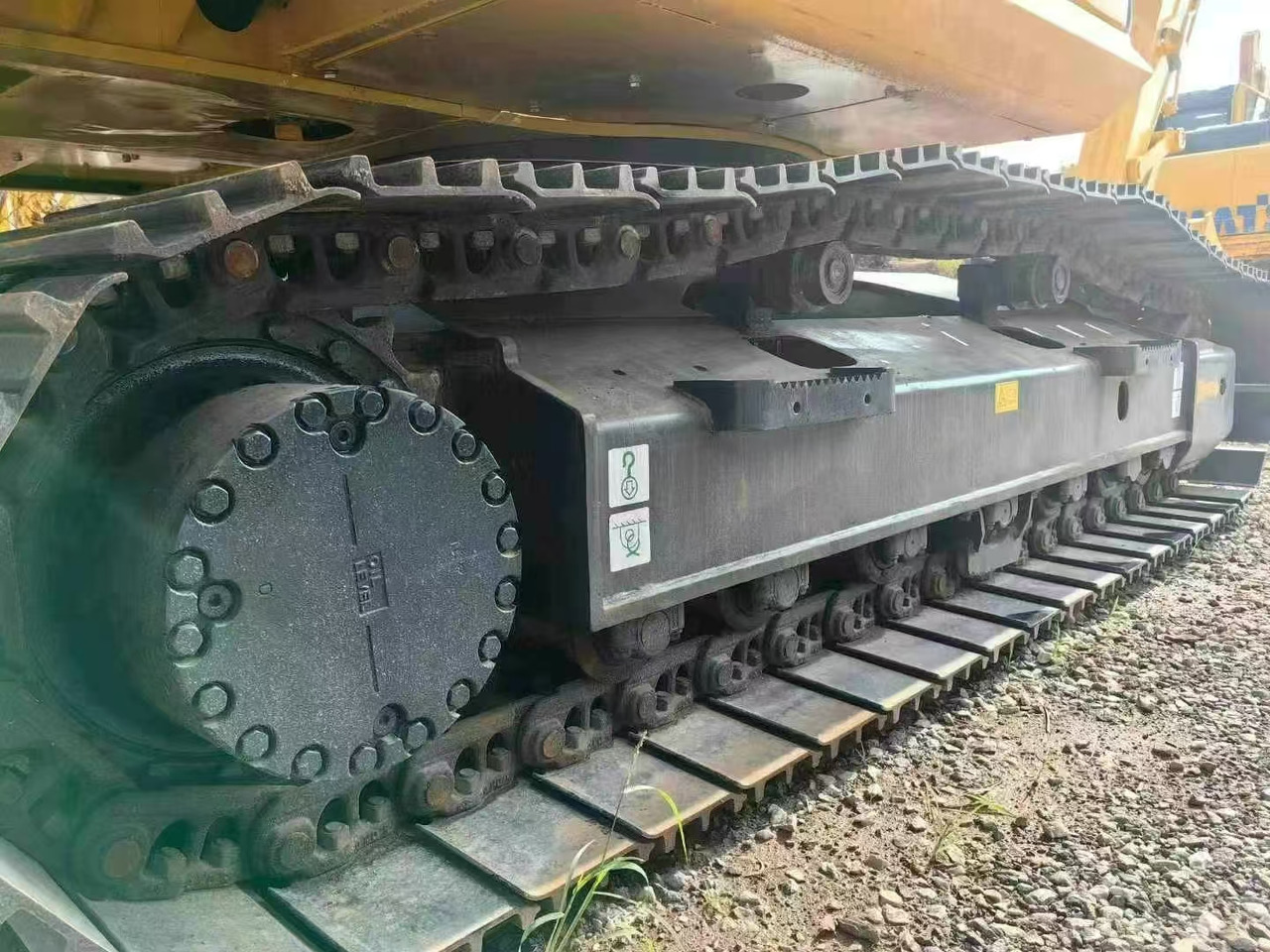 Komatsu PC200-7 excavator - Гусеничный экскаватор: фото 4 Komatsu PC200-7 excavator - Гусеничный экскаватор: фото 4