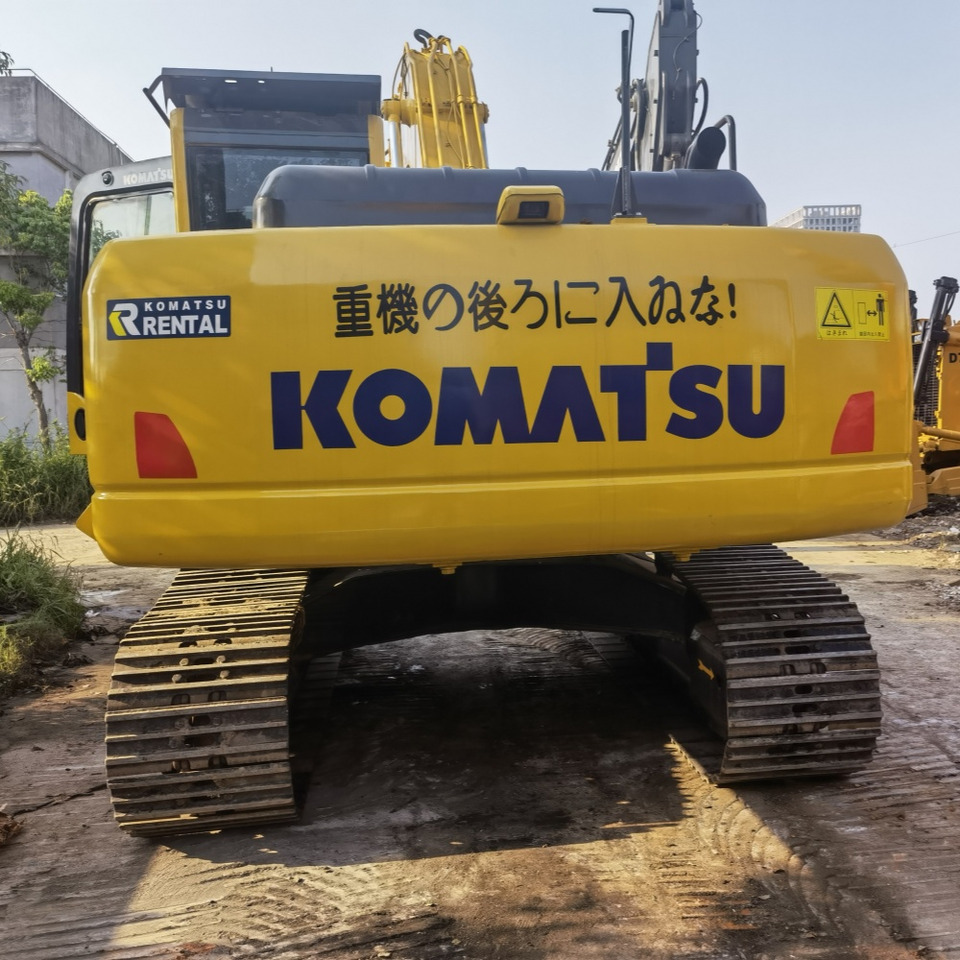 Komatsu PC200-8 Excavator - Гусеничный экскаватор: фото 2 Komatsu PC200-8 Excavator - Гусеничный экскаватор: фото 2