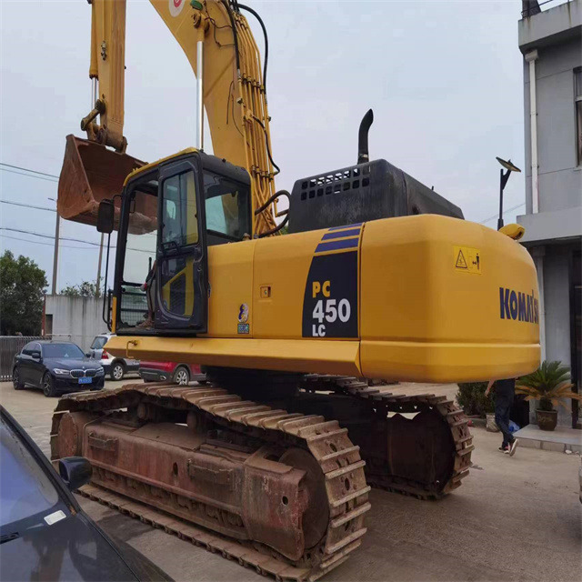 Komatsu PC450 -8 - Гусеничный экскаватор: фото 1 Komatsu PC450 -8 - Гусеничный экскаватор: фото 1