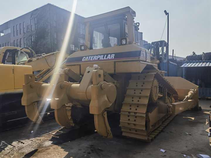 Original Japan made earth-moving bulldozer Caterpillar D7H dozer CAT heavy bulldozer D7 cheap dozer in China - Бульдозер: фото 3 Original Japan made earth-moving bulldozer Caterpillar D7H dozer CAT heavy bulldozer D7 cheap dozer in China - Бульдозер: фото 3
