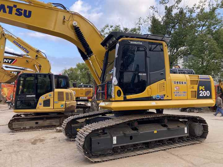 Гусеничный экскаватор Used Excavators Komatsu PC200-8 Second Hand Crawler Digger komatsu pc200-8 pc220-8 with fast delivery for Sale: фото 6