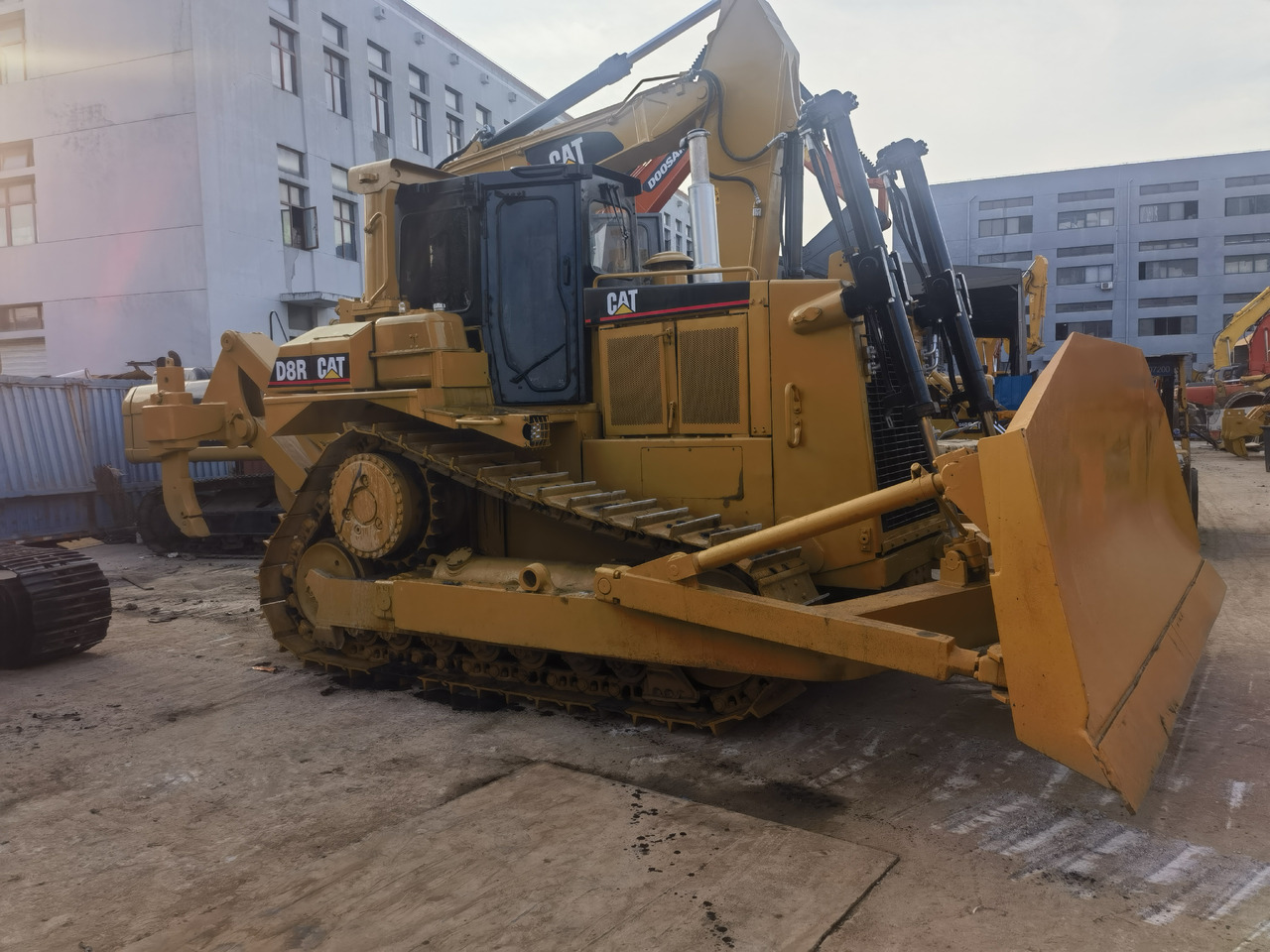 Used cat d8r bulldozer - Бульдозер: фото 4 Used cat d8r bulldozer - Бульдозер: фото 4