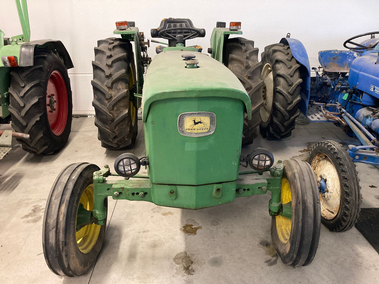 TRATTORE JOHN DEERE 1020 - Трактор: фото 3 TRATTORE JOHN DEERE 1020 - Трактор: фото 3