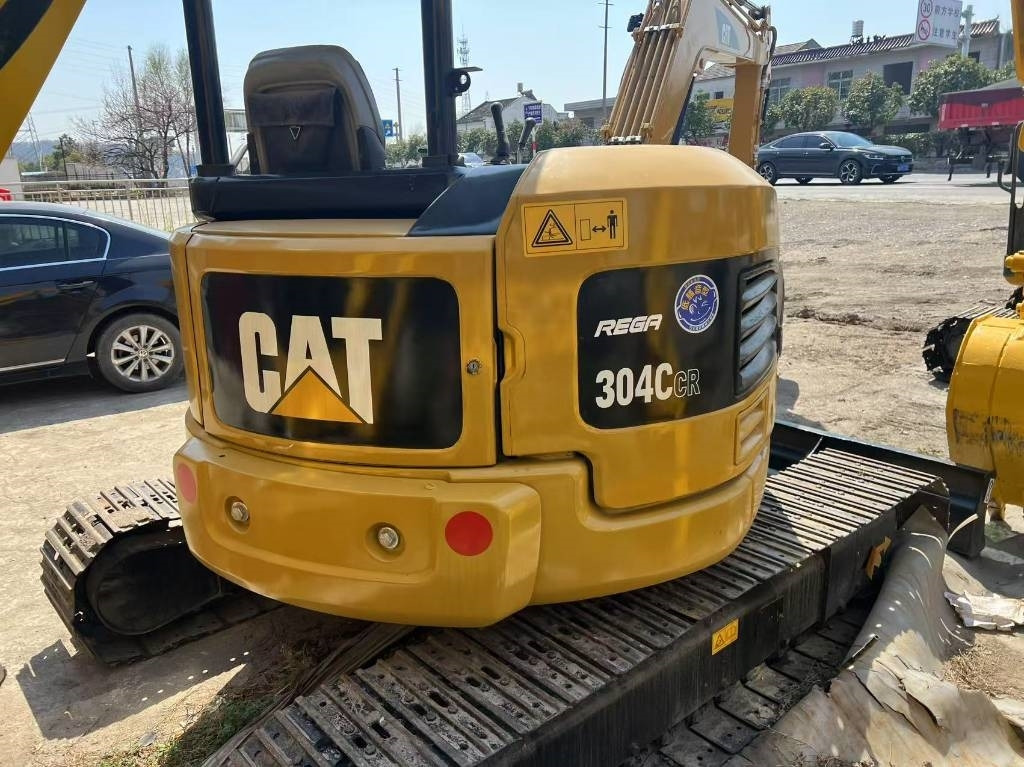CAT 304 C CR - Мини-экскаватор: фото 1 CAT 304 C CR - Мини-экскаватор: фото 1