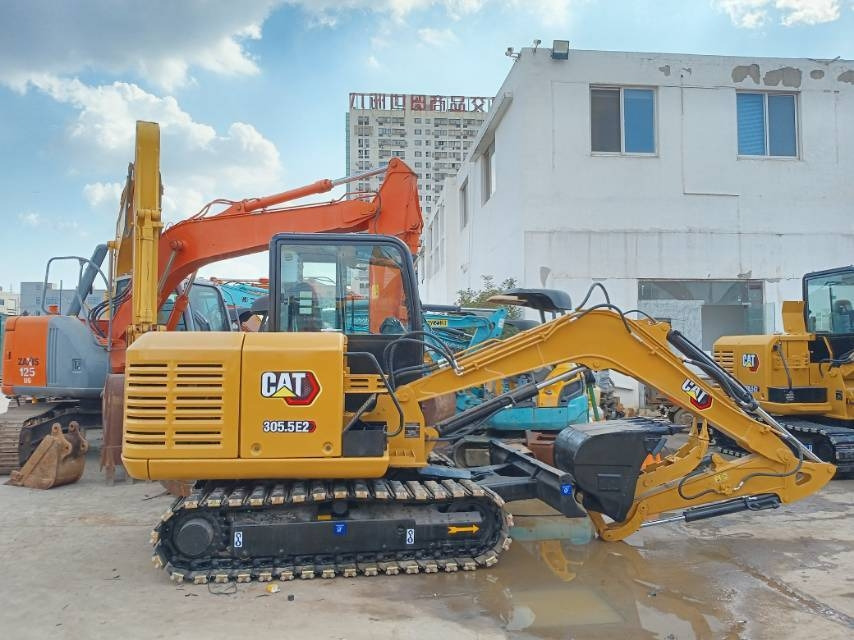 CAT 305.5 - Мини-экскаватор: фото 1 CAT 305.5 - Мини-экскаватор: фото 1