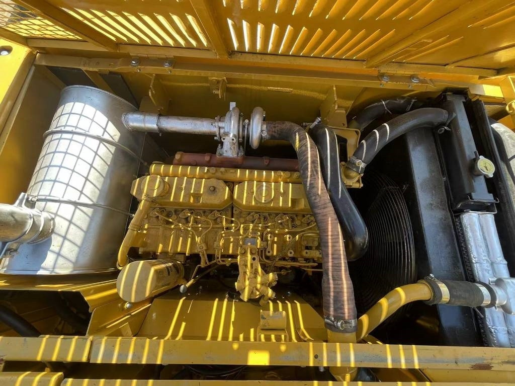 Гусеничный экскаватор CAT 320 C: фото 7