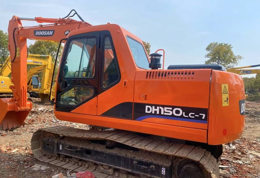 Doosan DH 150 - Гусеничный экскаватор: фото 1 Doosan DH 150 - Гусеничный экскаватор: фото 1