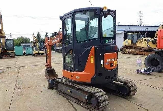 Hitachi 30 - Гусеничный экскаватор: фото 1 Hitachi 30 - Гусеничный экскаватор: фото 1